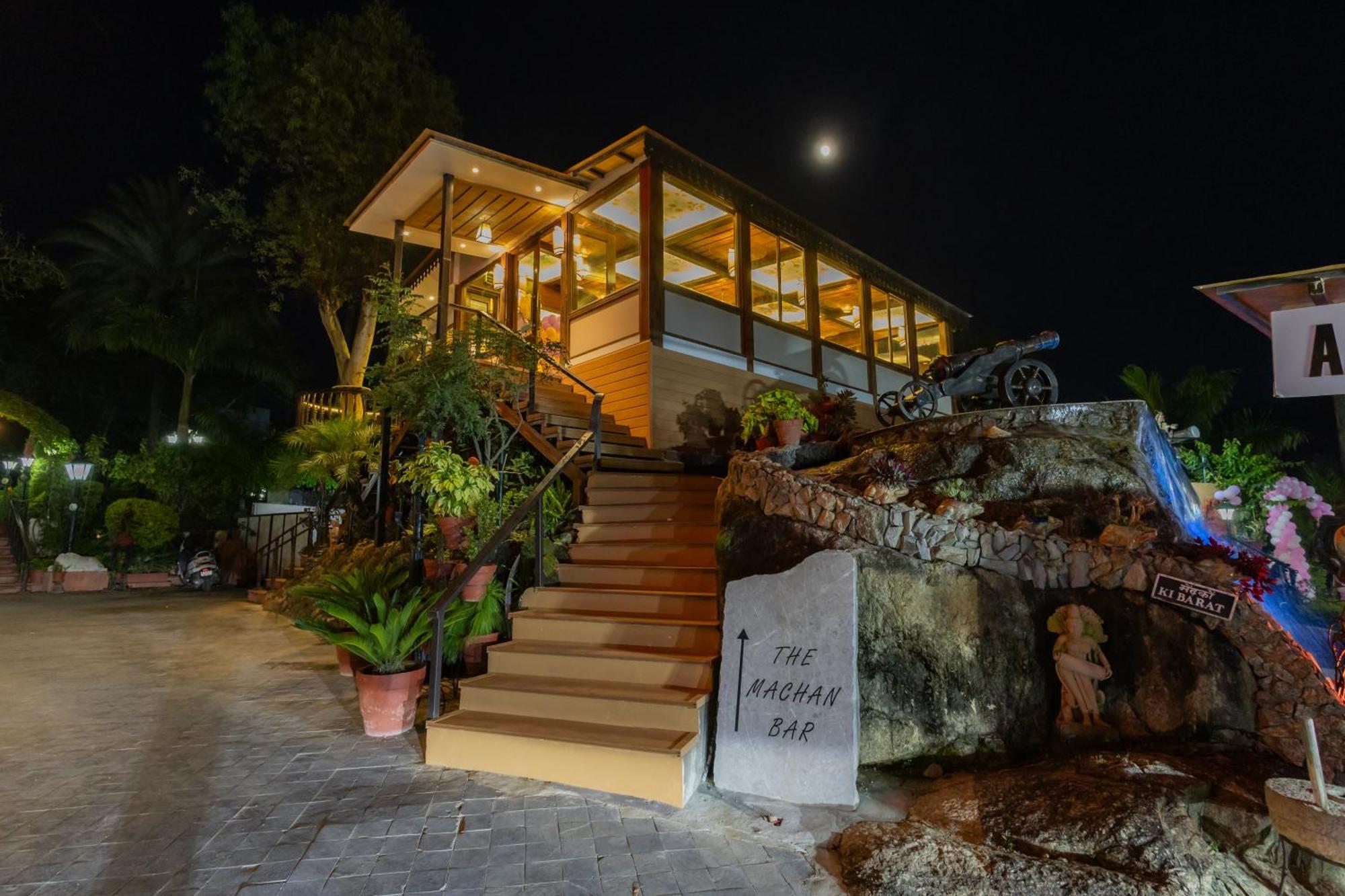 Chacha Inn The Garden Retreat Ābu Exteriör bild